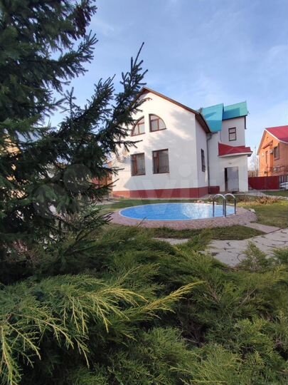 Дом 321 м² на участке 5 сот.