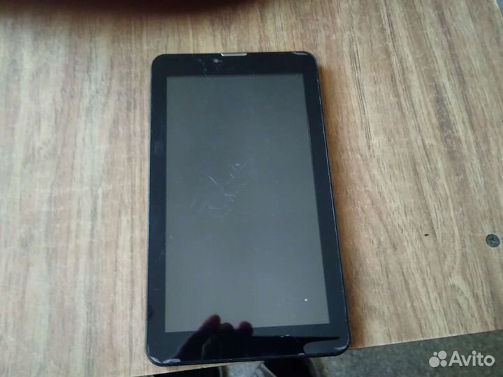 Планшеты бу на запчасти