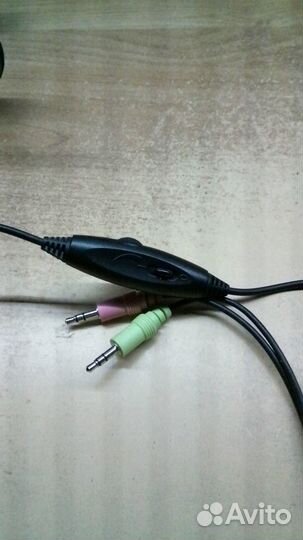 Гарнитура наушники с микрофоном