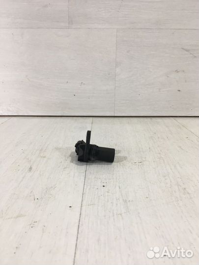 Датчик положения распредвала mazda 3 BK 2.0 мт сед