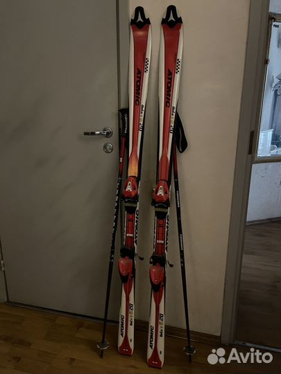 Карвинговые лыжи