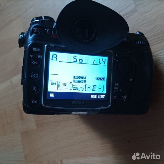 Фотокамера Nikon D300