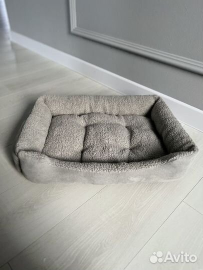 Лежанка для собак и кошек новая