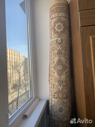 Ковер шерстяной