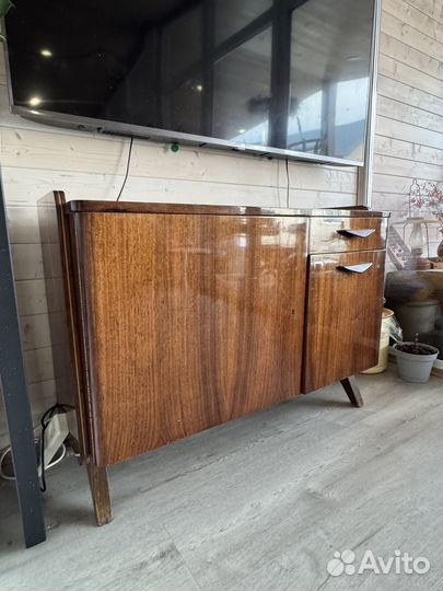 Шкаф для радио Чехия 1970е годы