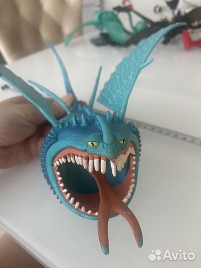 Как приручить дракона голубой дракончик