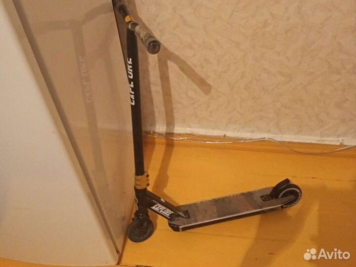 Трюковой самокат