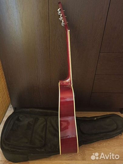 Акустическая гитара zircon