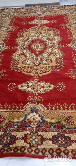 Ковер шерстяной