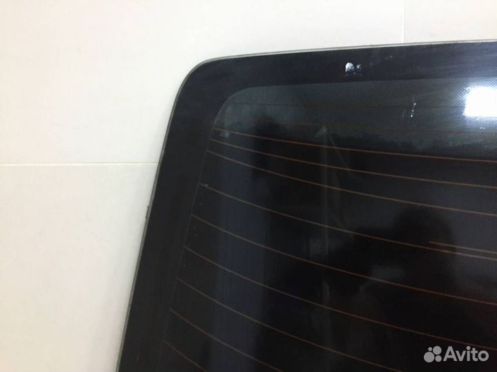 Б/У Стекло заднее 8457155G00 suzuki