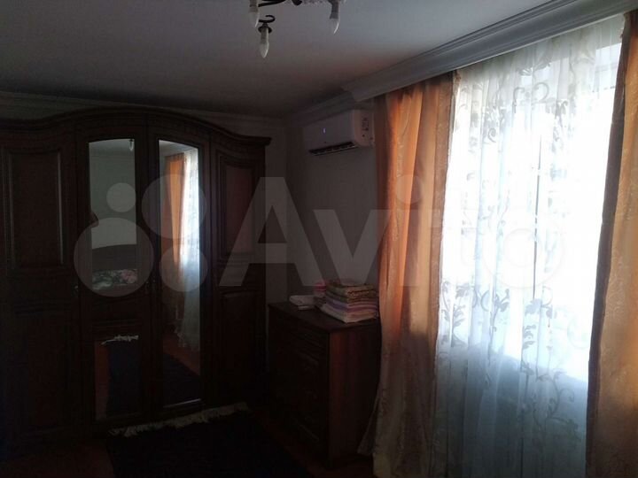 3-к. квартира, 60 м², 4/4 эт.