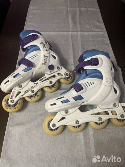 Роликовые коньки женские с комплектом экипировки