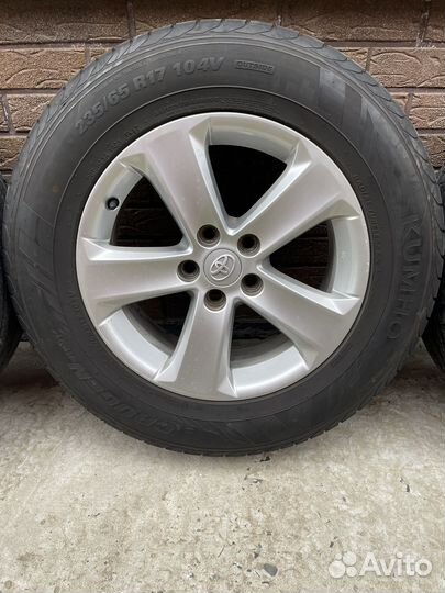 R17 Kumho Crugen HP91 235/65, PCD 5x114.3 DIA 60.1