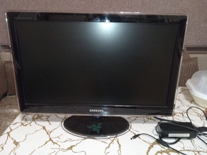 Монитор Samsung 23 фул hd