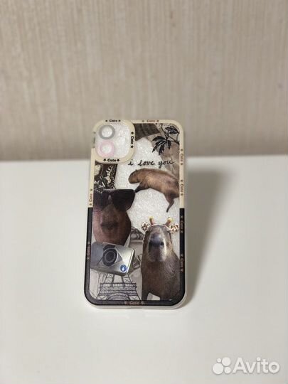 Чехлы на iPhone 11