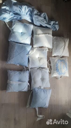 Бортики подушки в кроватку