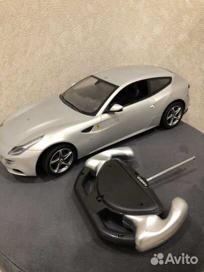 Радиоуправляемая машина ferrari FF scale 1/14