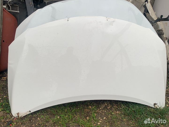 Капот Toyota corolla 150