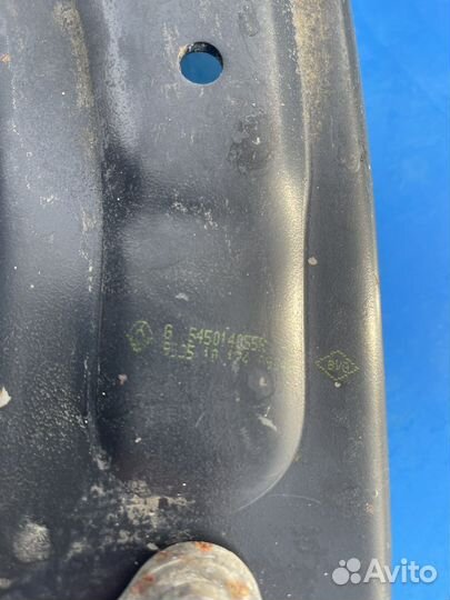 Рычаг передний левый renault fluence Megan 3