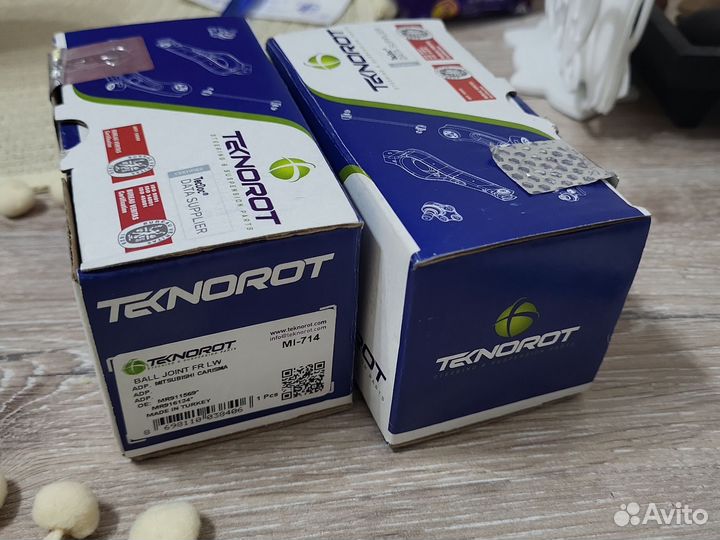 Шаровая опора Мицубиси Каризма,Спейс Стар