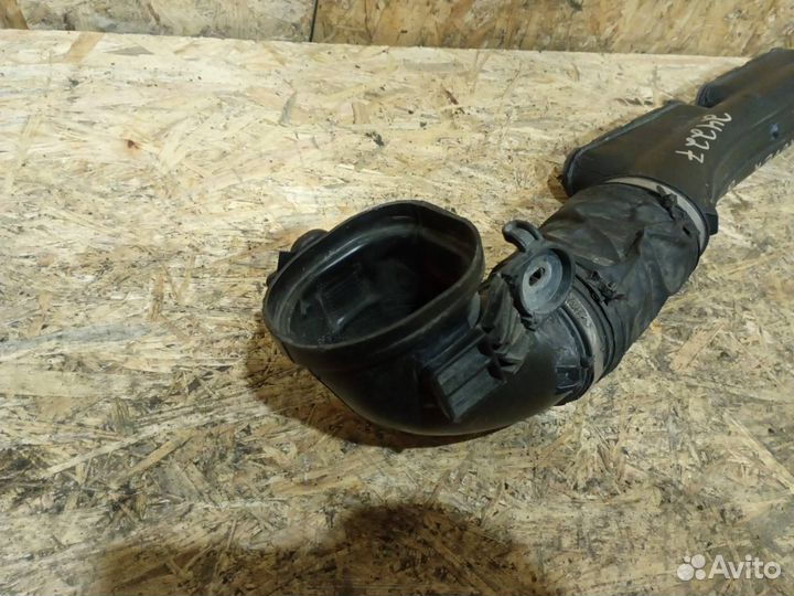 Воздуховод Land Rover Range Rover 4 2016 cpla9A676