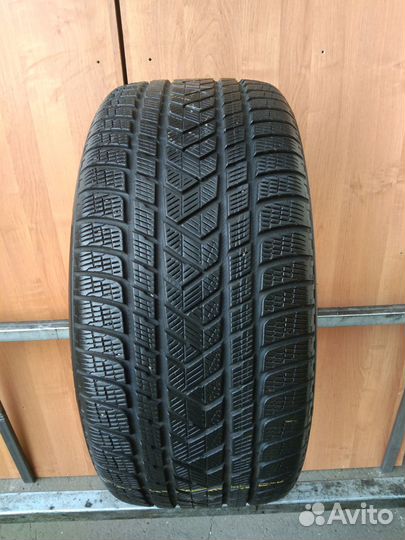 Pirelli Scorpion Winter 275/40 R20
