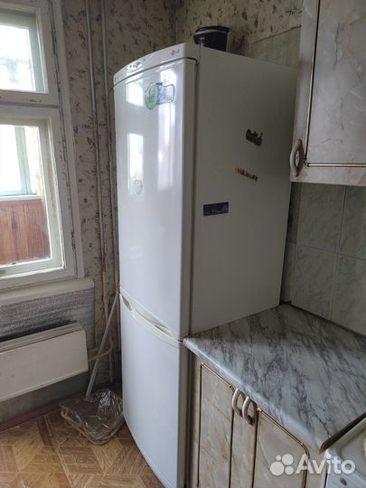 Холодильник LG