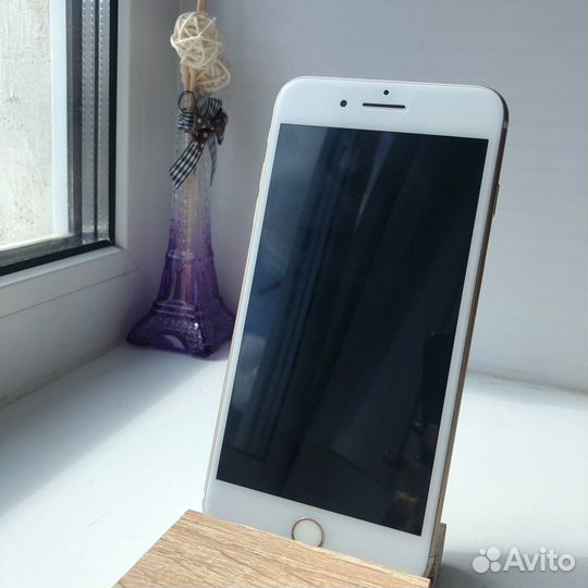 Телефон iPhone 7 plus