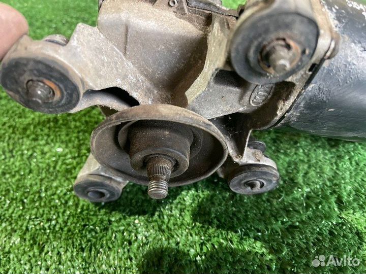 Моторчик стеклоочистителя Spectra Shuma Sephia