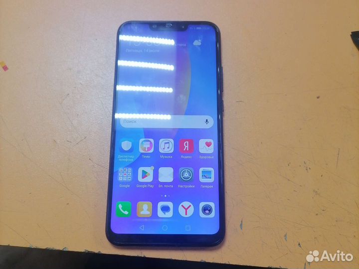 Телефон huawei nova 3i