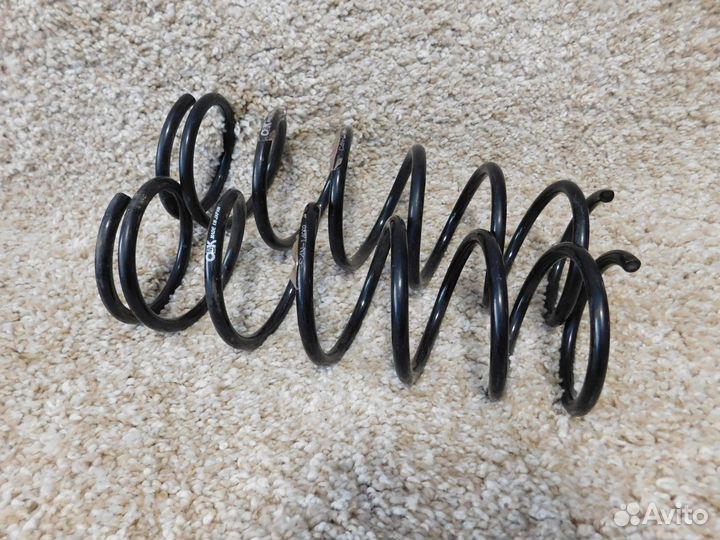 Пружины задние Ниссан Марч/Куб (March/Cube)