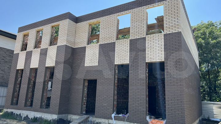 Дом 226 м² на участке 5 сот.