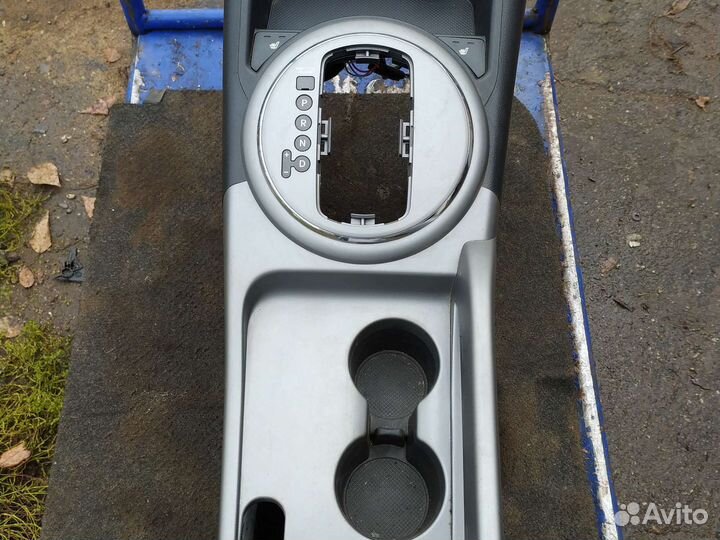 Подлокотник KIA sportage 3