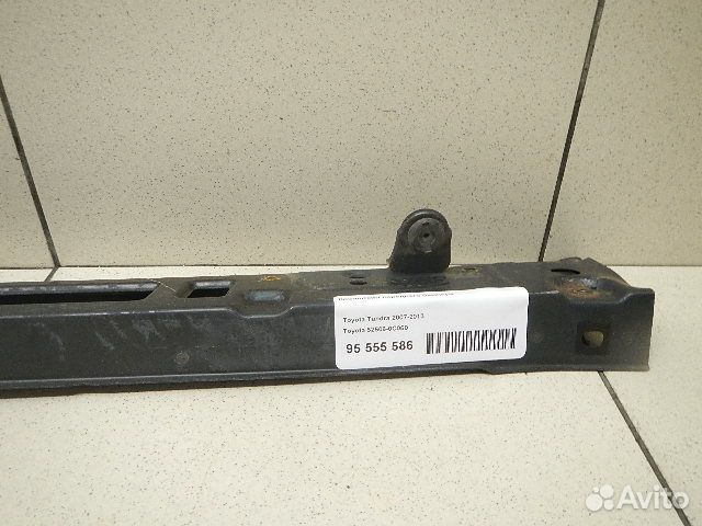 Кронштейн бампера переднего Toyota Tundra 2