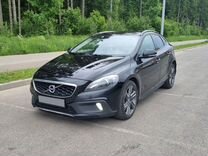 Volvo V40 Cross Country 2.0 AT, 2015, 210 000 км, с пробегом, цена 1 300 000 руб.