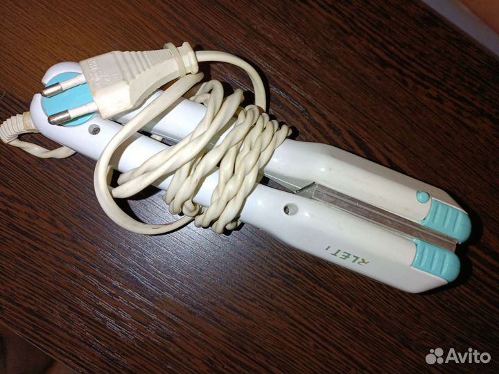 Утюжок для волос гафре