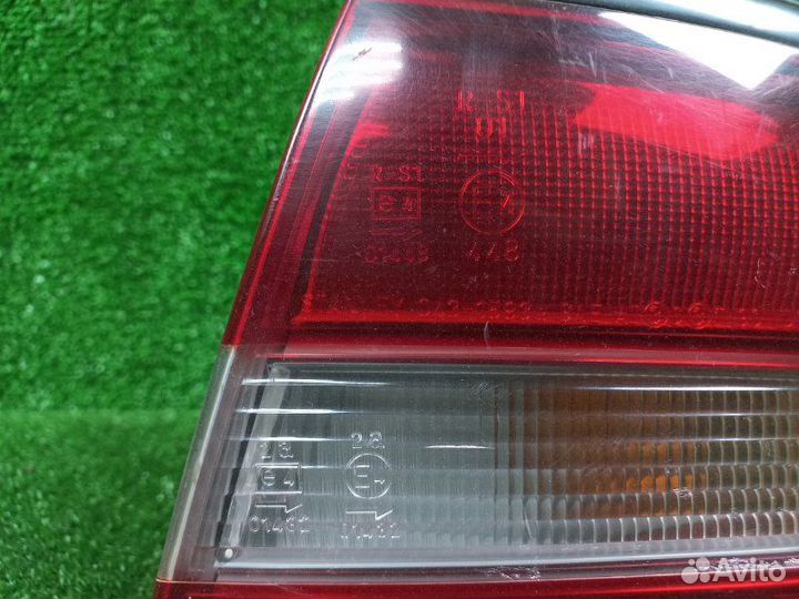 Фонарь задний задний правый Mitsubishi Galant E54A