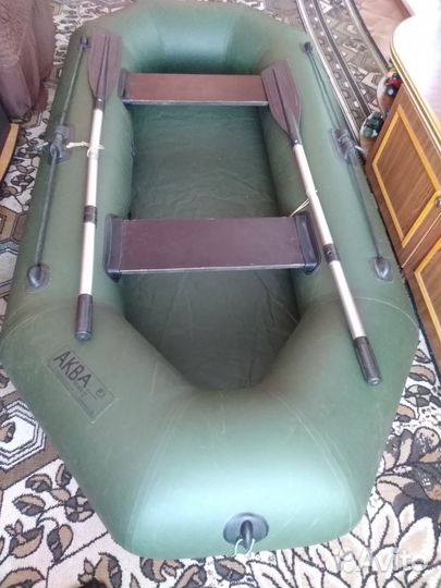 Лодка во всю комнату