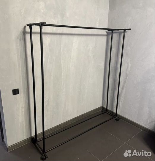 Вешалка напольная