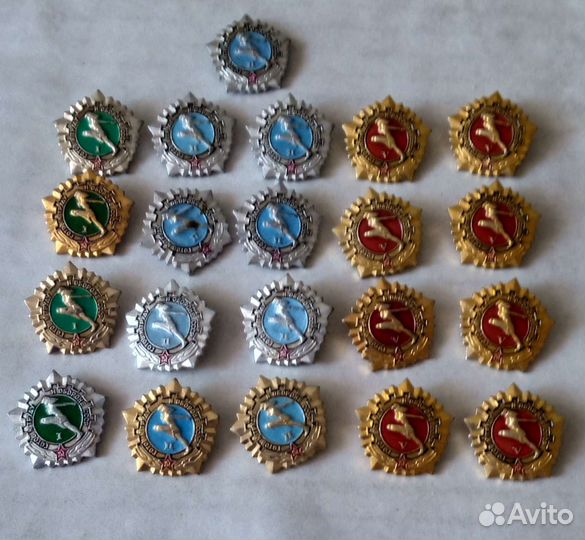 Значки + (наборы)