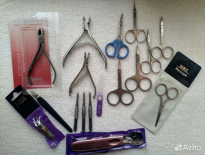 Расчёски, ножнички, пилочки