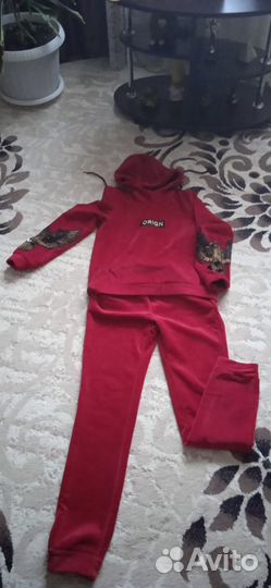 Спортивный костюм