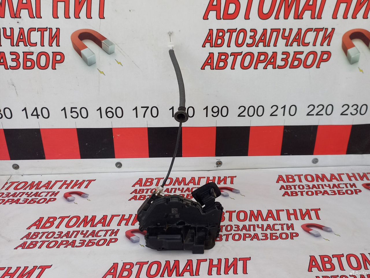 Замок двери задней левой Шкода Октавия А7