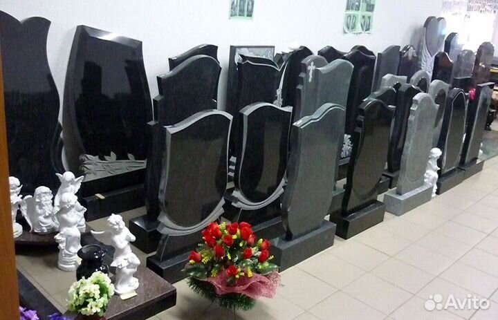 Памятники из гранита и мрамора