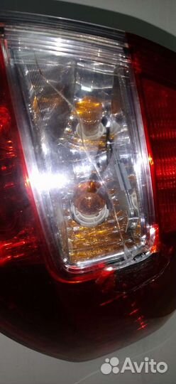 Фонарь Колеос задний правый