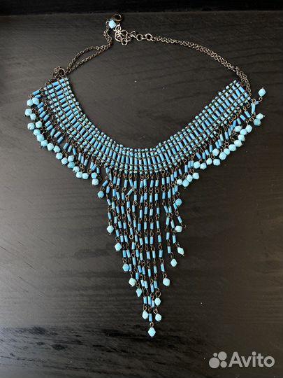 Ожерелье с бирюзовыми камнями