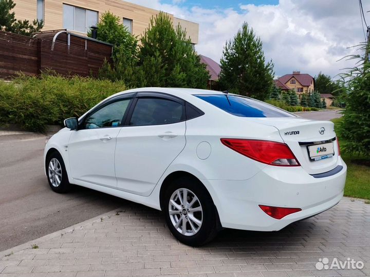 Hyundai Solaris 1.6 МТ, 2015, 60 000 км