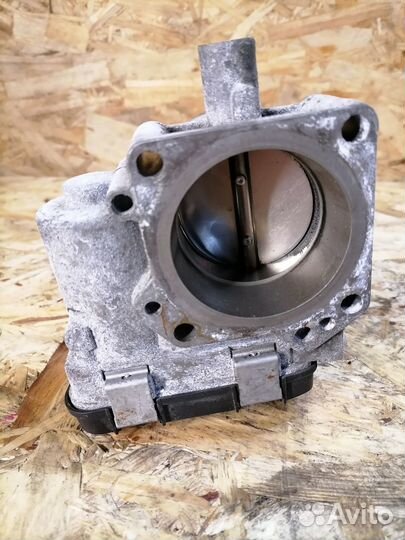 Дроссельная заслонка Volkswagen Golf 7 1.4T CPT