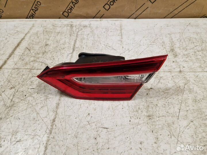Фонарь правый Toyota Camry V70