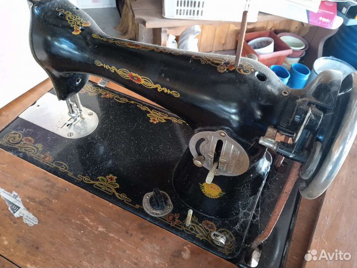 Швейная машина